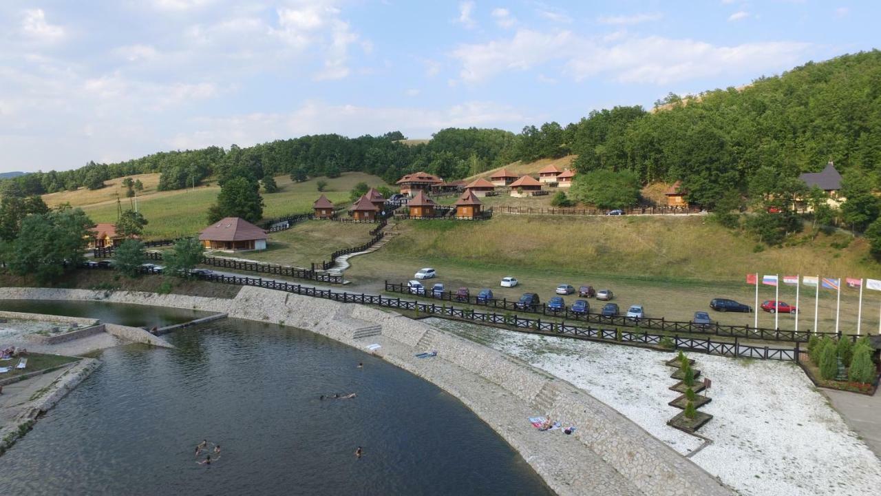 Eko Selo Kostunici Hotel Exterior photo