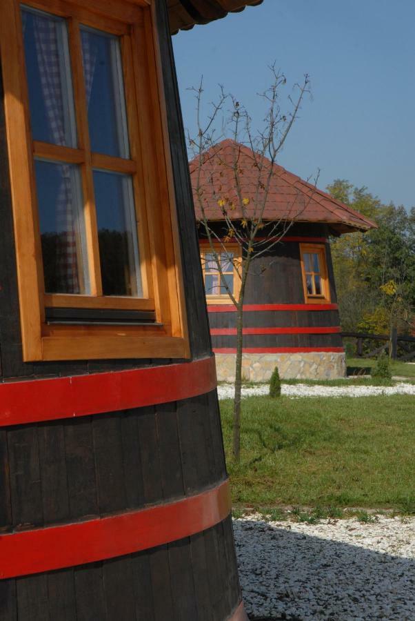 Eko Selo Kostunici Hotel Exterior photo